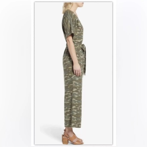 Caslon Linen Camo Jumpsuit - Picture 2 of 8